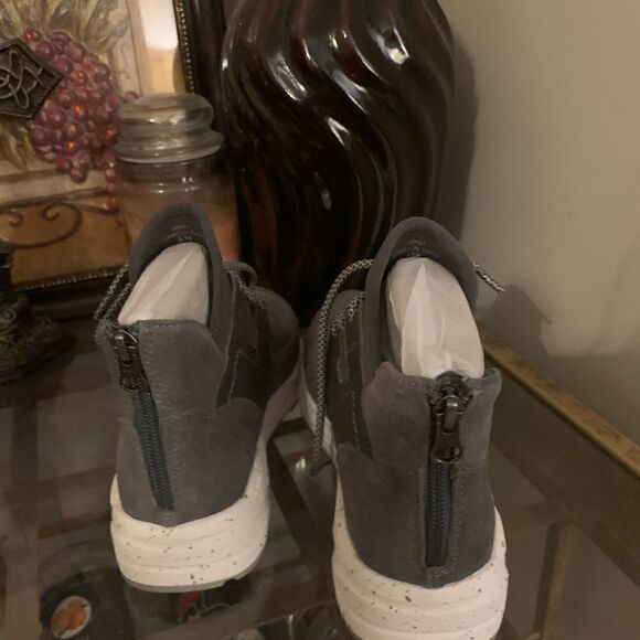 New Earth shoes size 6.5 - Picture 5 of 6